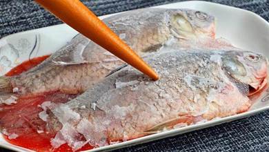 解凍魚肉，不要直接用熱水了，教你一妙招，幾分鐘就化開，太省時了