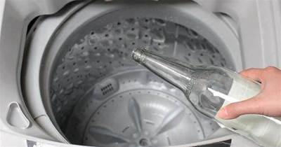 洗衣機半年不洗比馬桶還髒，只需倒一瓶，不用拆卸也能徹底乾淨！