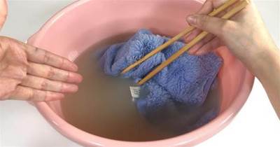 洗毛巾別用開水燙，教你一招，不管毛巾多髒多黃，洗完又軟又乾淨！